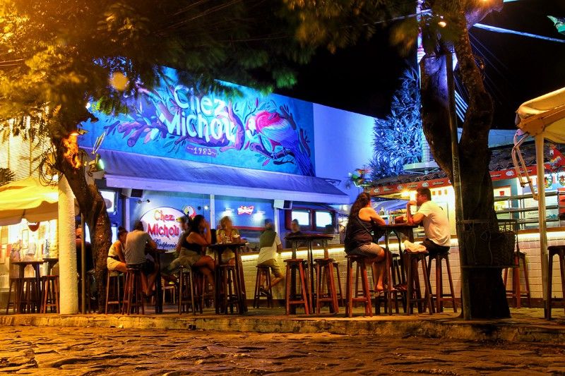 Chez-Michou-001